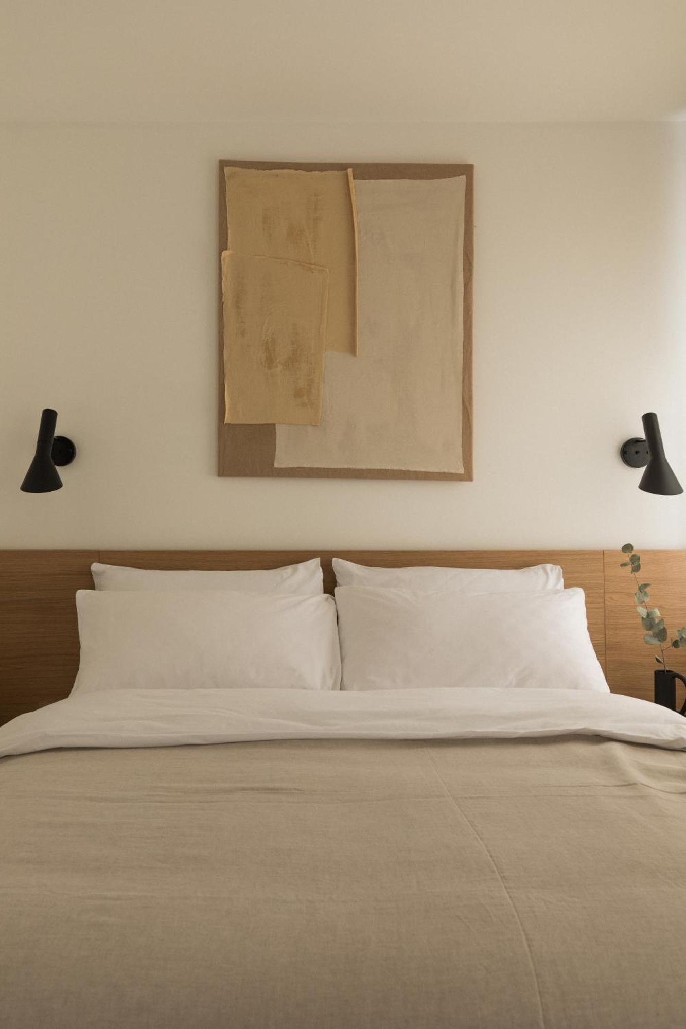 Japandi 2br Soft Minimal Flat With Attic