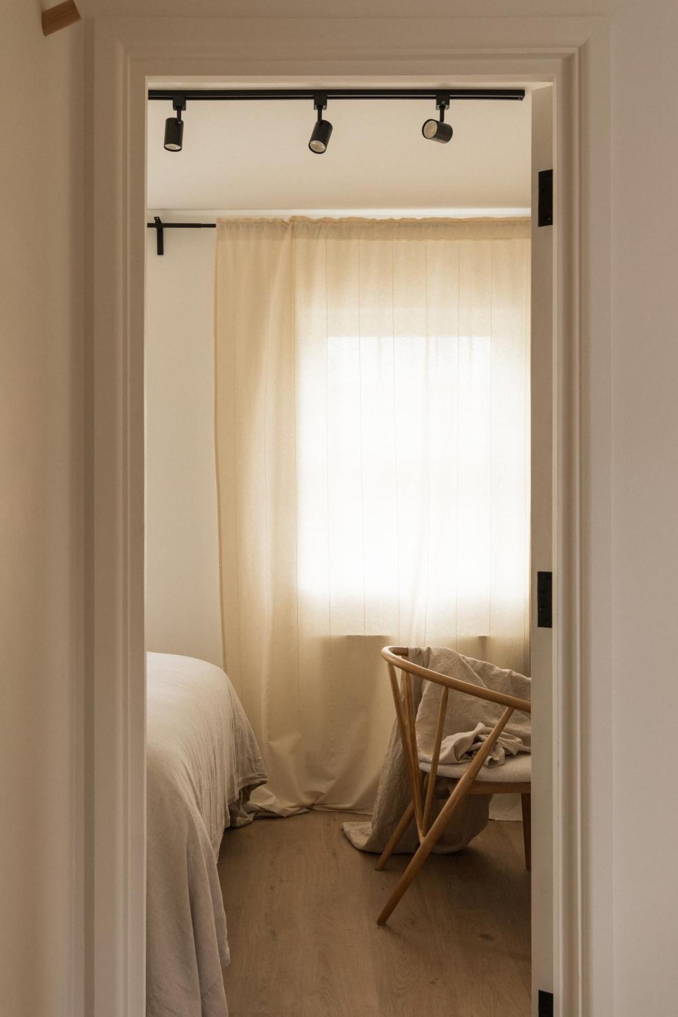 Apartamento Japandi 2br Soft Minimal Flat With Attic