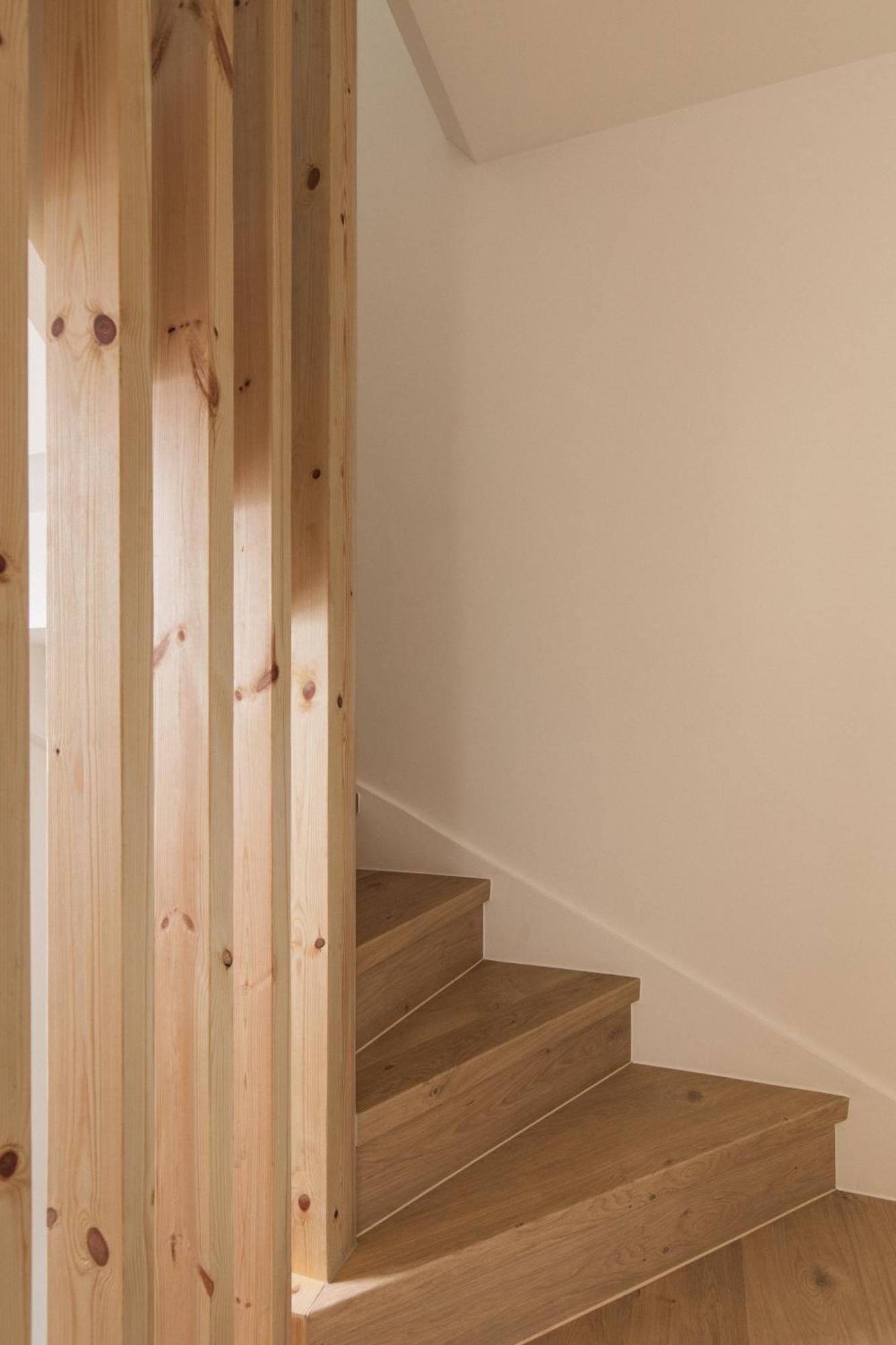 Japandi 2br Soft Minimal Flat With Attic *